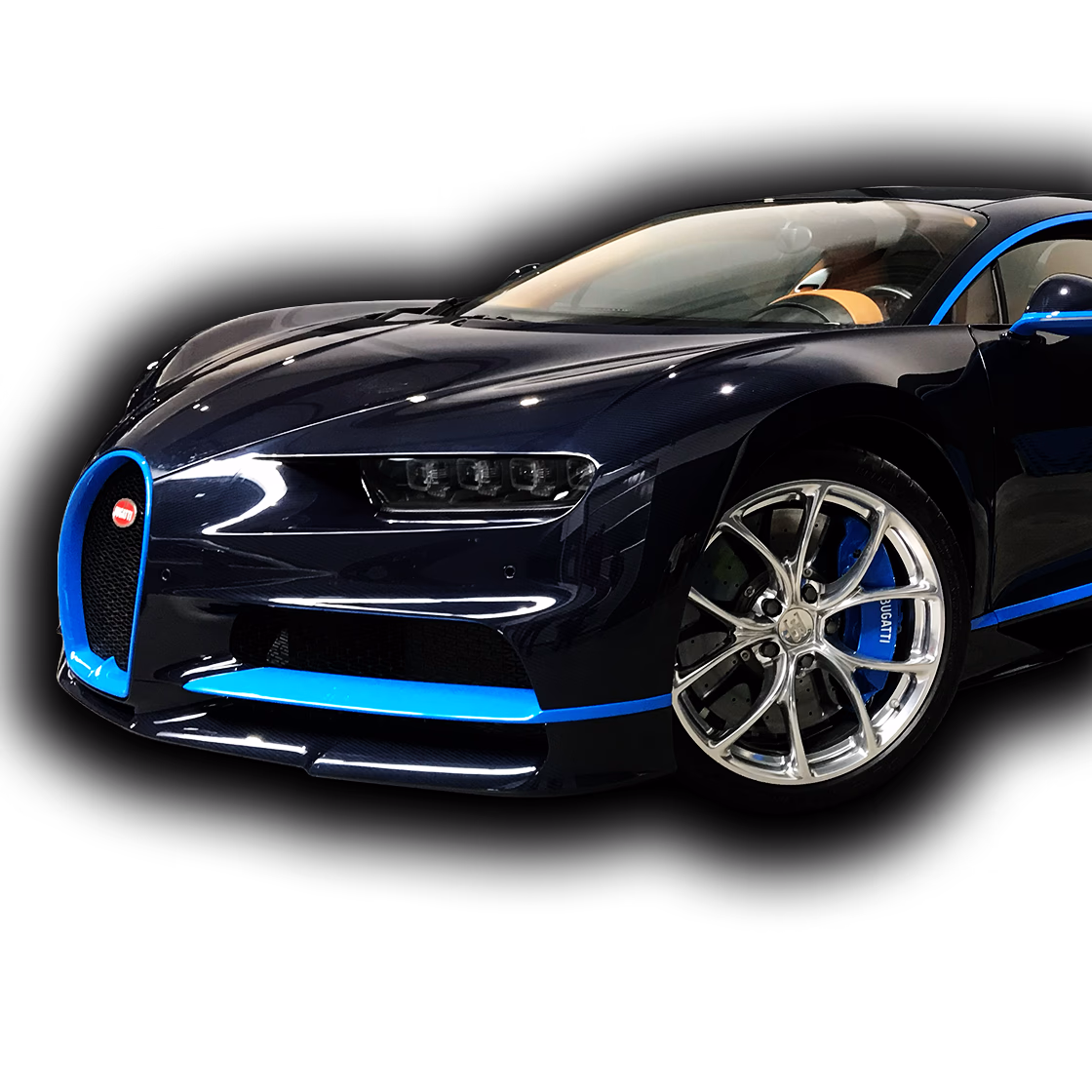 Professionelle Montage der kompletten Lackschutzfolie an einem exklusiven Bugatti Chiron.