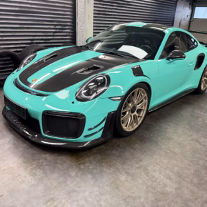 Porsche GT2 RS mit perfekt zugeschnittener und unsichtbarer Steinschlagschutzfolie.